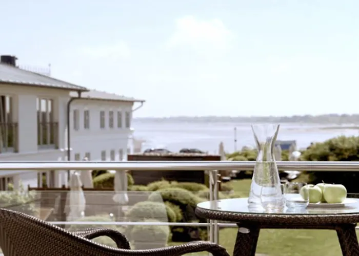 Faehrhaus Sylt 호텔 5*